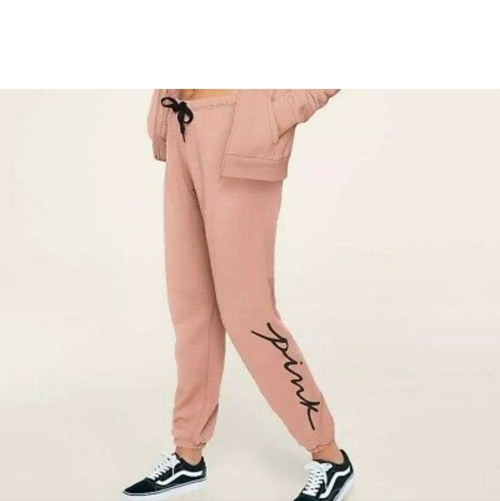 NWOT Women's VS Pink misty rose pink sweatpant script logo size large